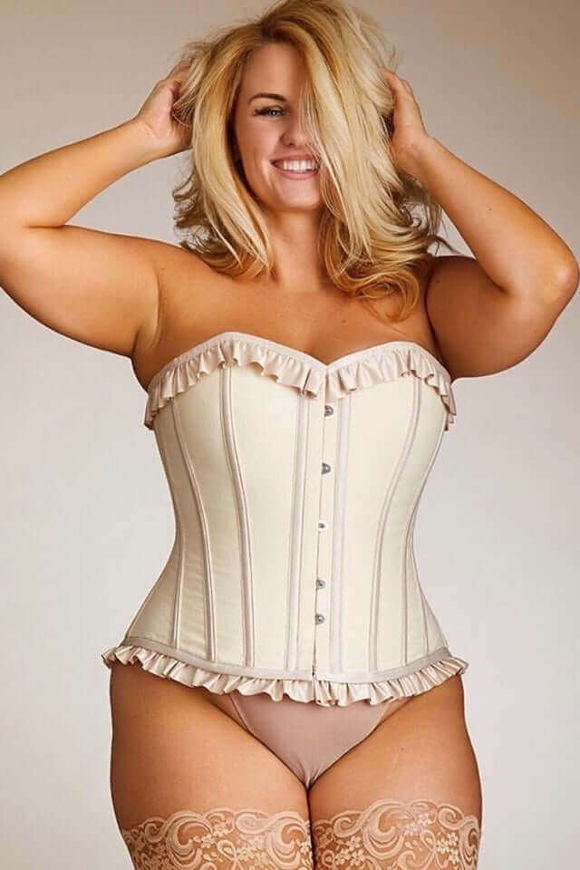 The Bride’s Guide to Waist Training Before the Big Day