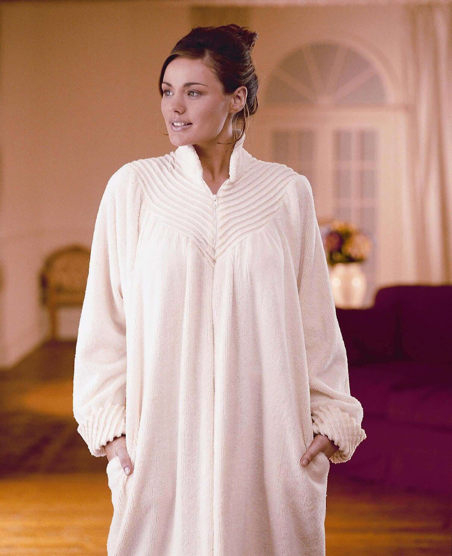 Soft Cotton Chenille Zip Robe – True Corset AU