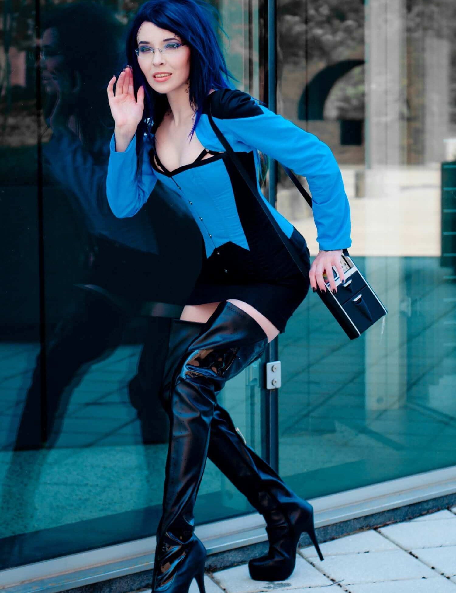 st-black-blue-1_1_1_1_7ae8e273-be03-442d-b6db-1db08519a949.jpg
